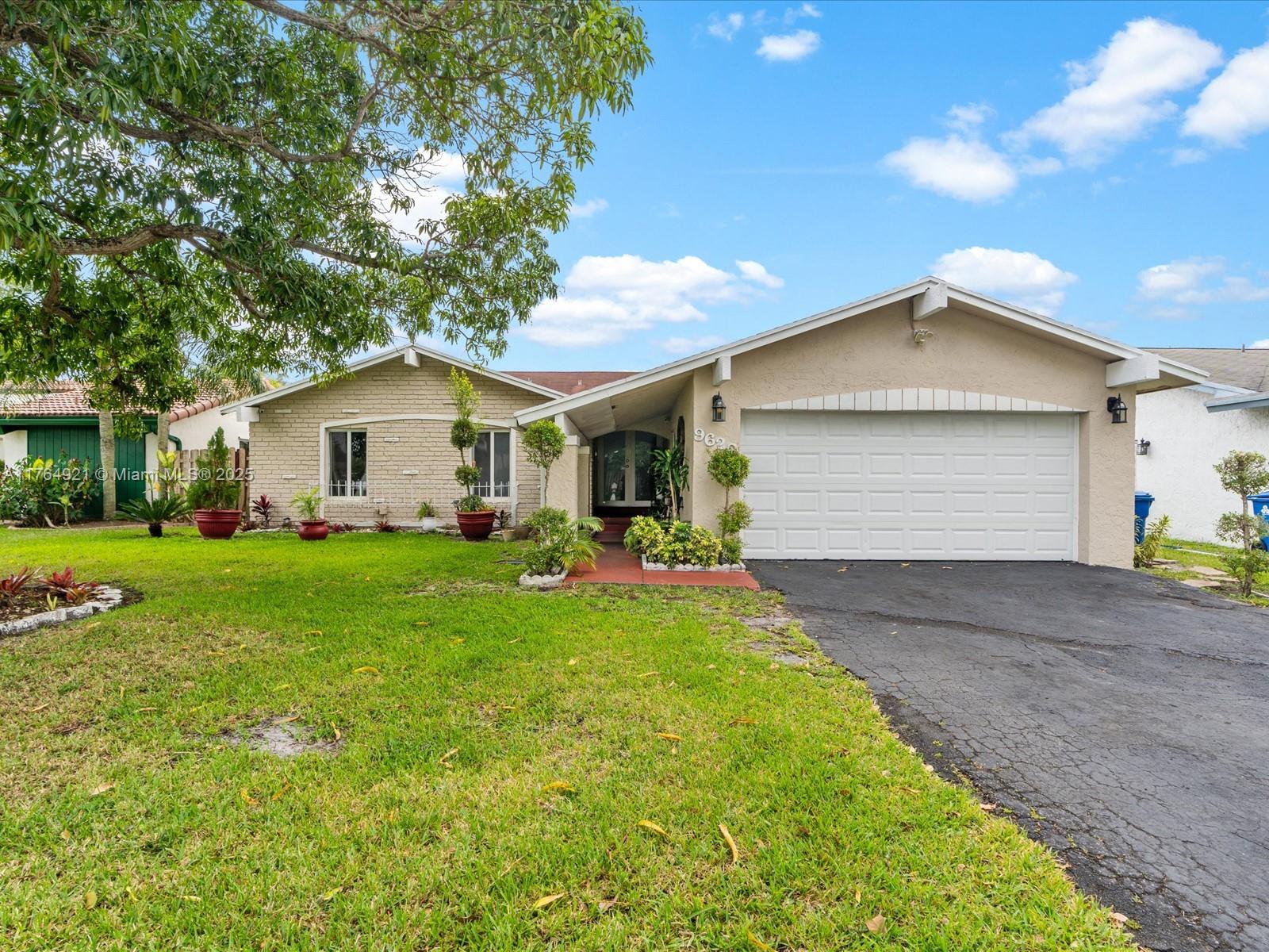 9620 NW 32nd Mnr