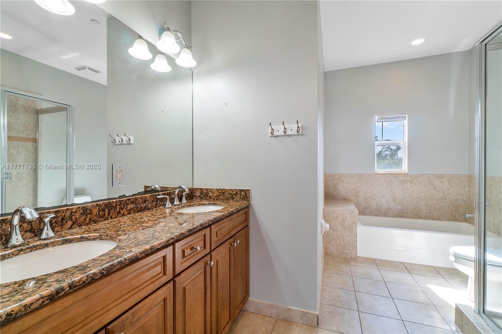 407 SE 13th St