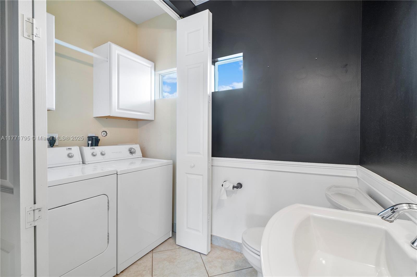 407 SE 13th St