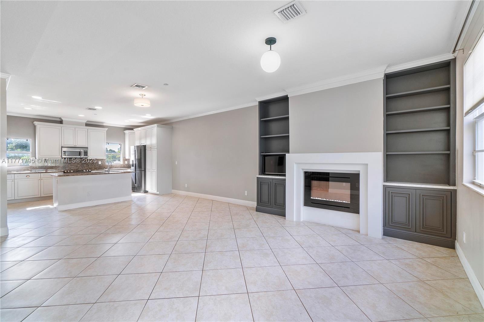 407 SE 13th St