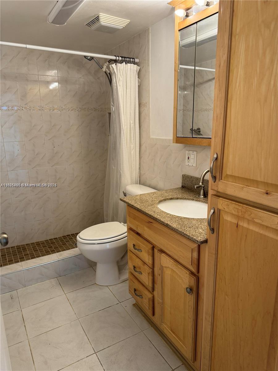 7787 SW 86th St # 106 Unit: E-106