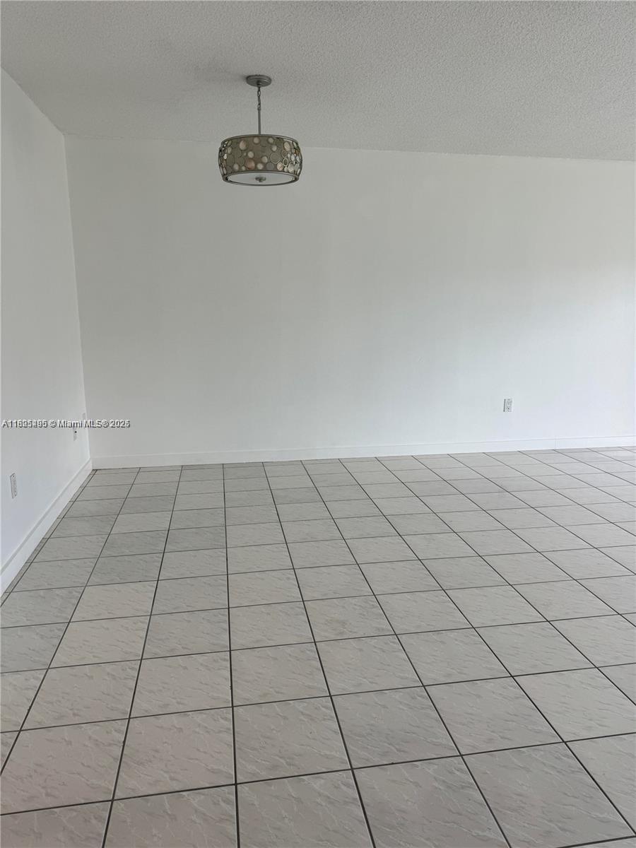 7787 SW 86th St # 106 Unit: E-106