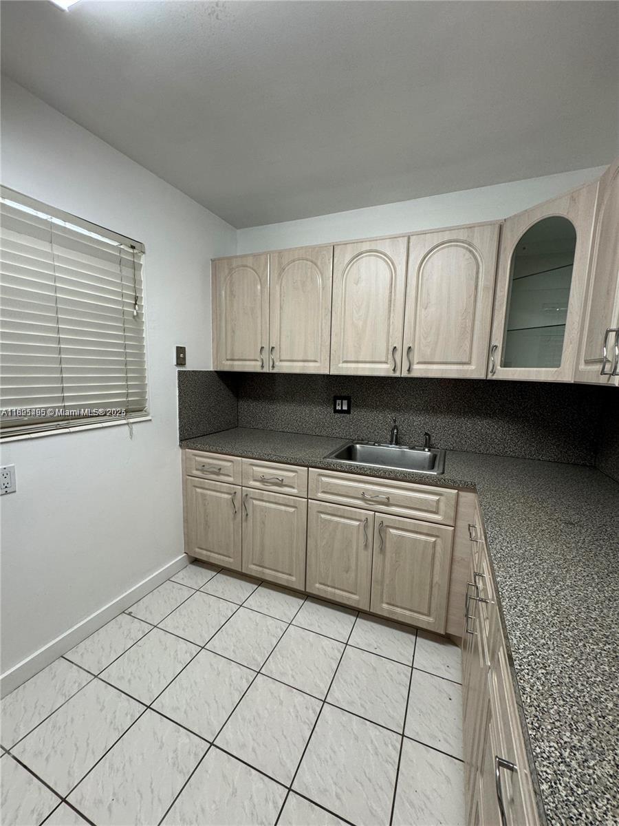 7787 SW 86th St # 106 Unit: E-106