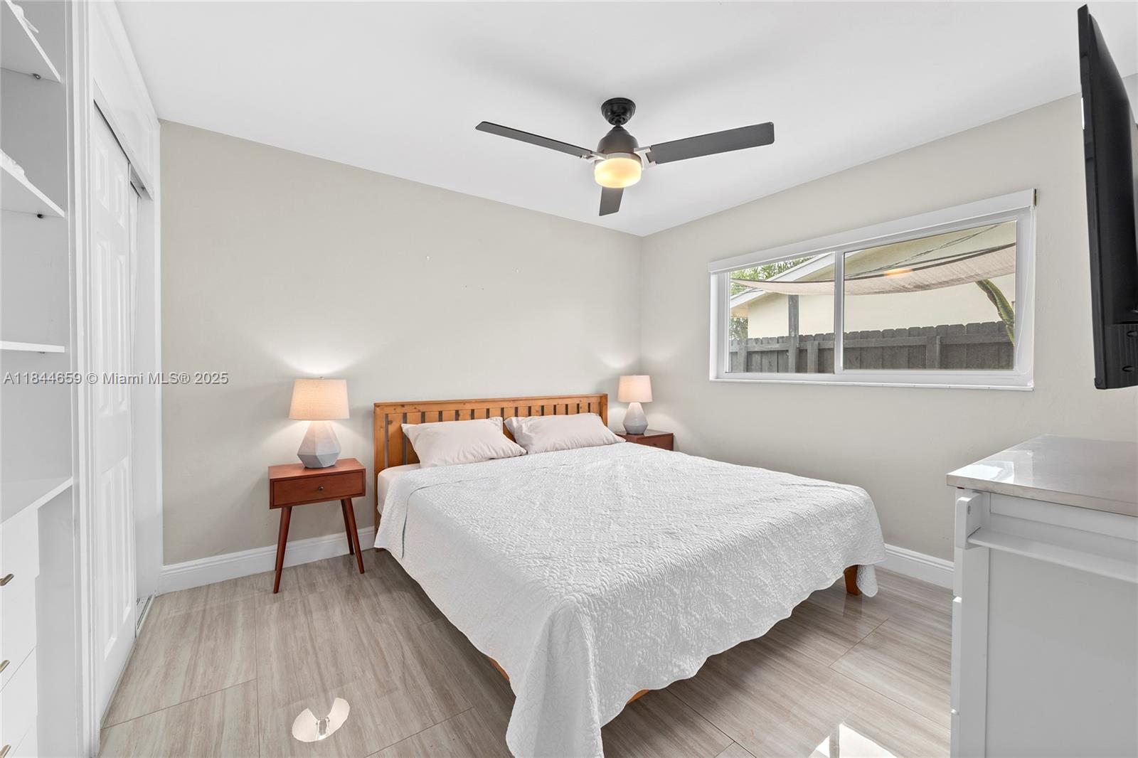 817 NW 30th St