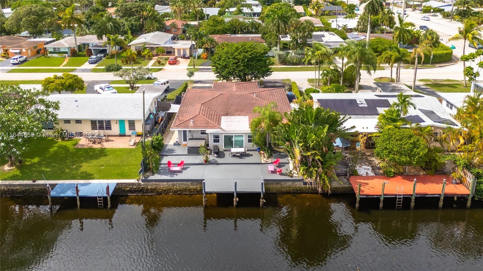 817 NW 30th St