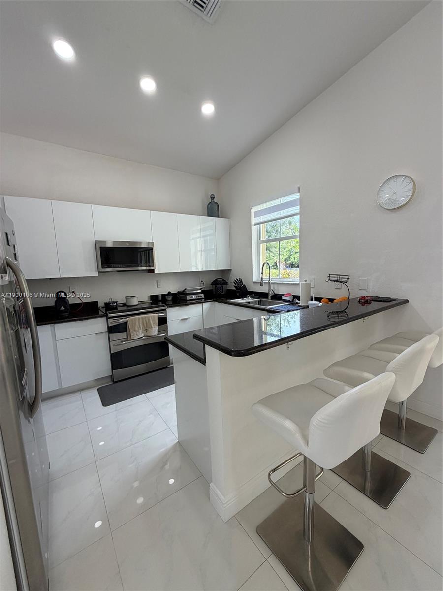 2330 SW 132nd Ave # 2330, Miramar Unit: 2330