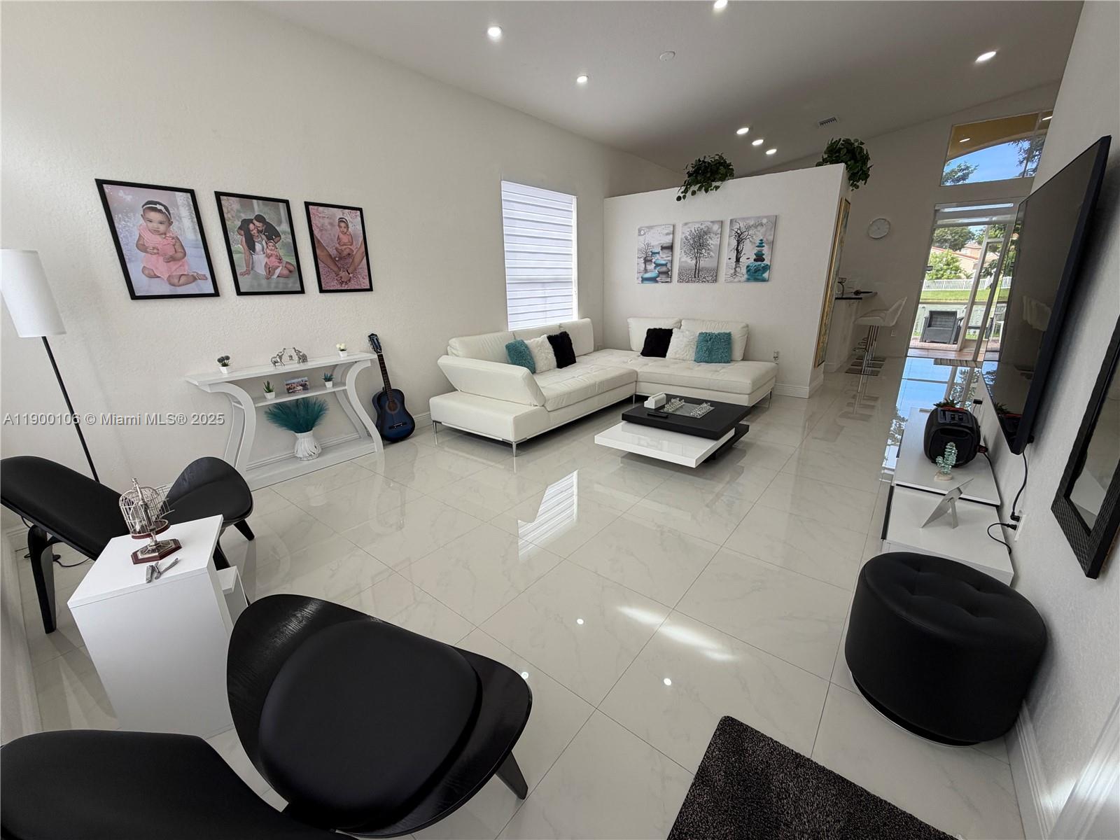 2330 SW 132nd Ave # 2330, Miramar Unit: 2330