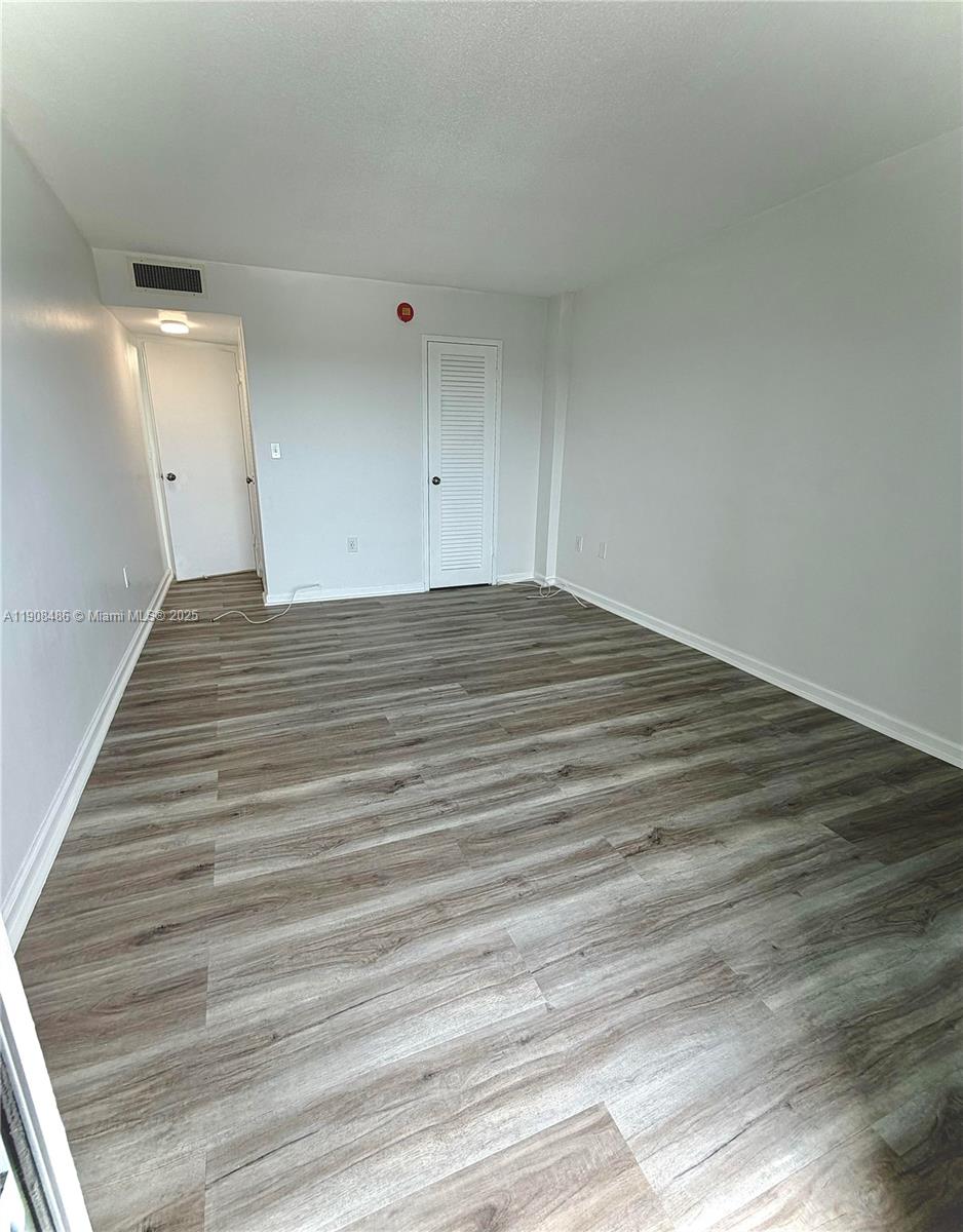 8000 Harding Ave # 5C