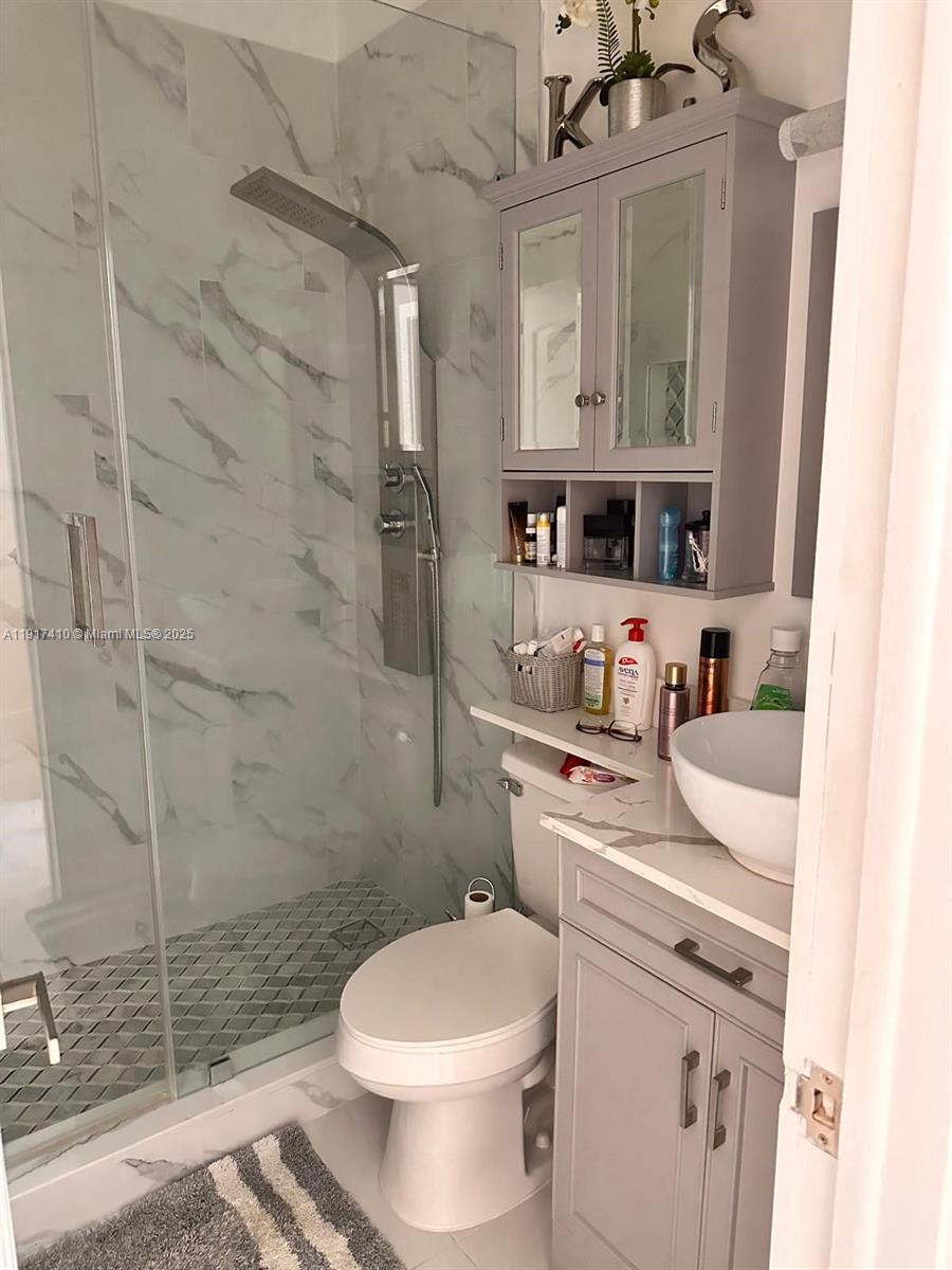 2211 W 53rd Pl # 2225