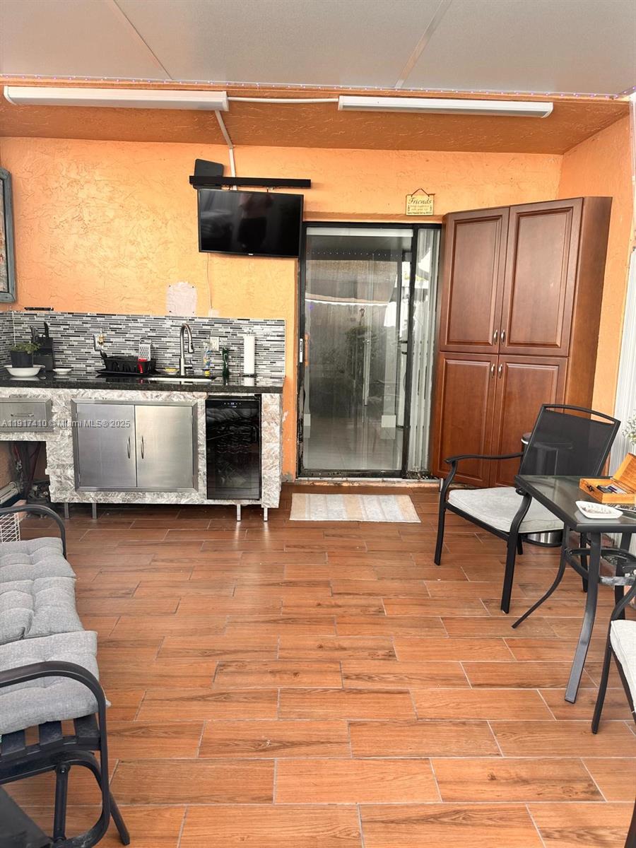 2211 W 53rd Pl # 2225