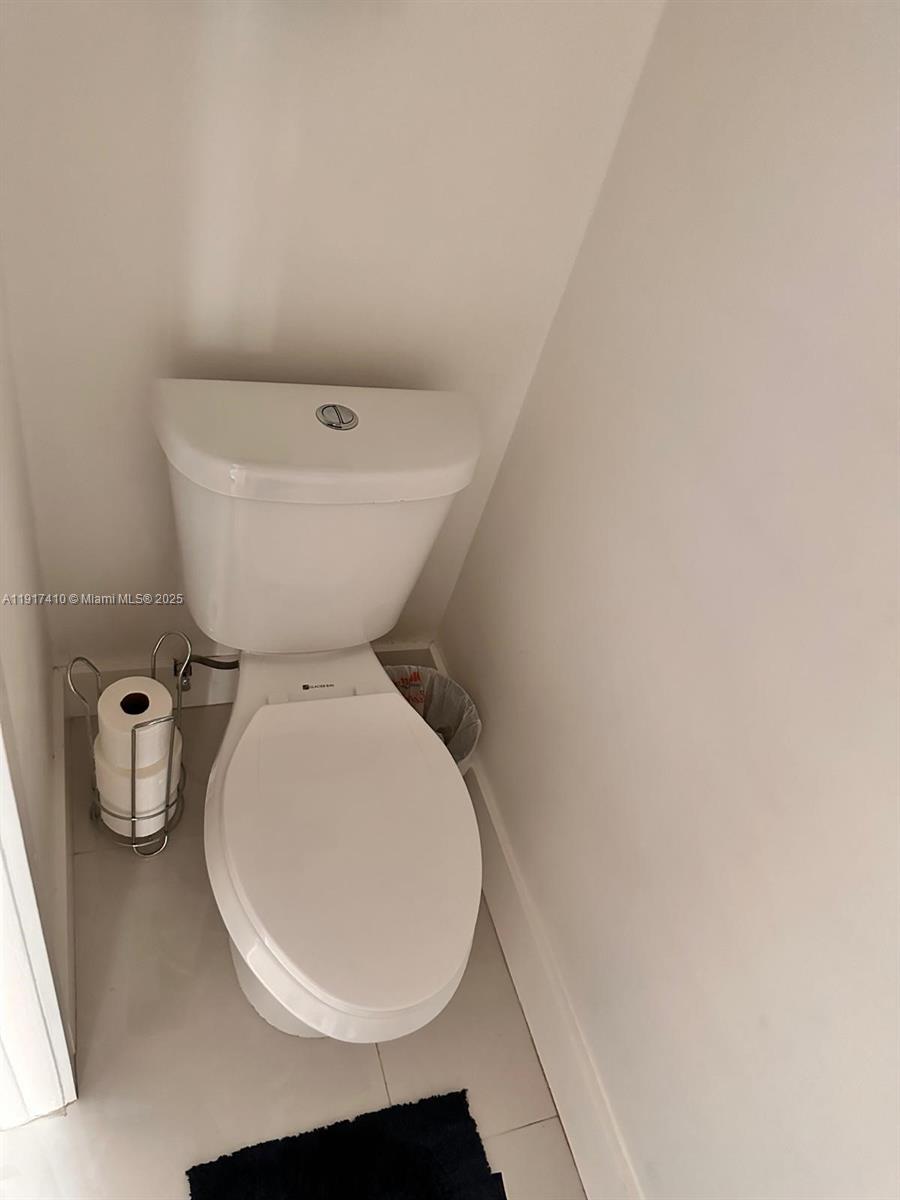 2211 W 53rd Pl # 2225