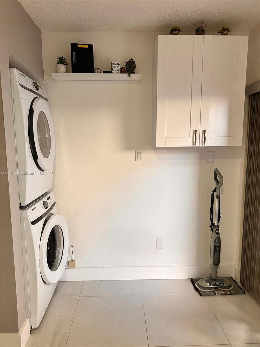 2211 W 53rd Pl # 2225