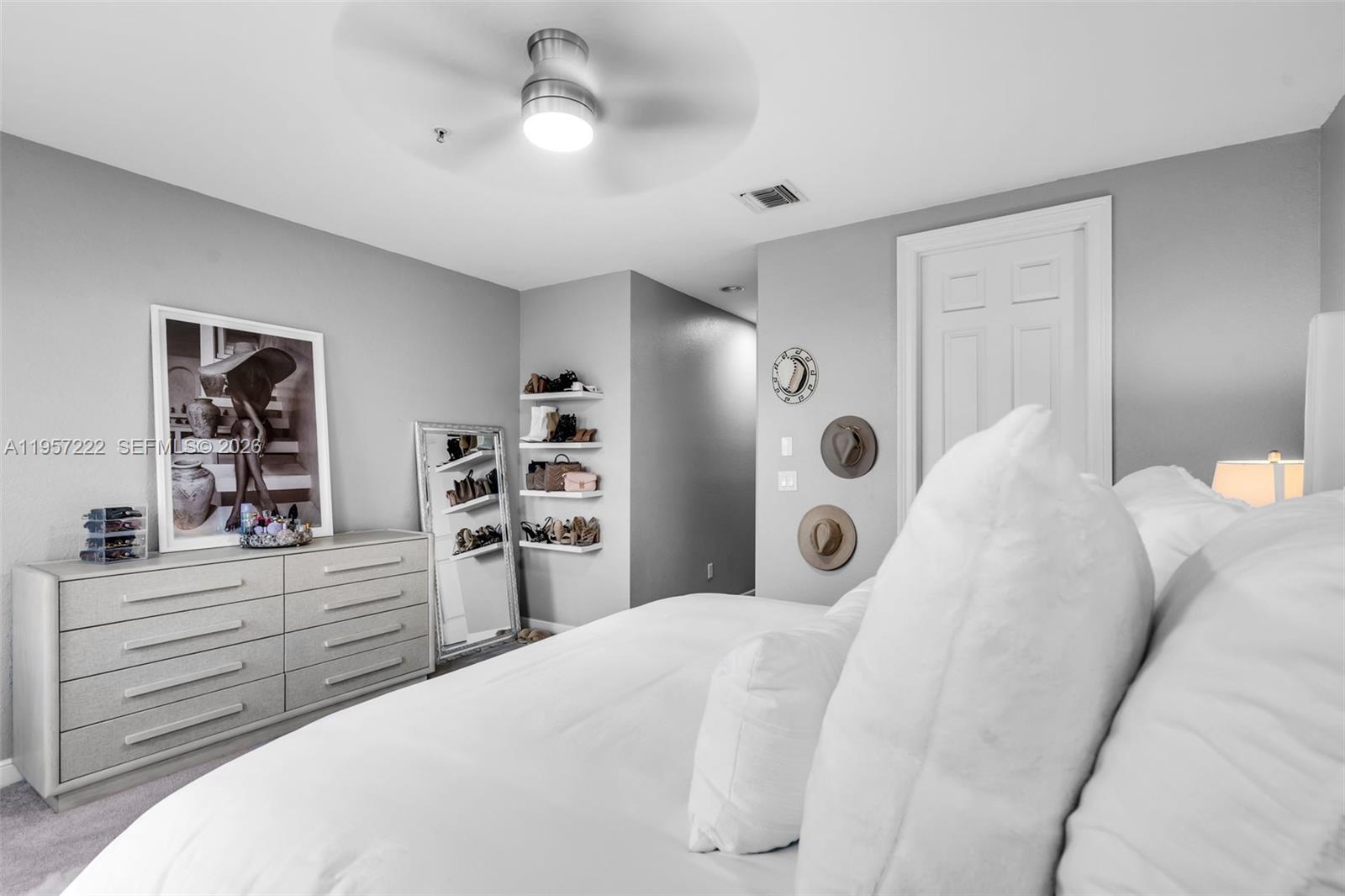 447 Corte Madera Ln # 3