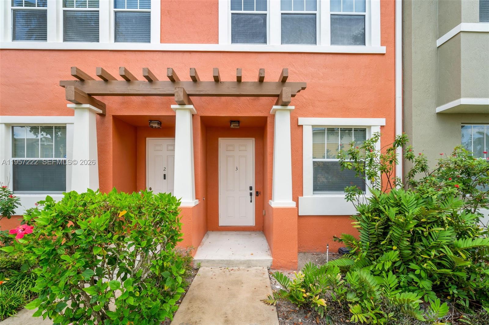 447 Corte Madera Ln # 3