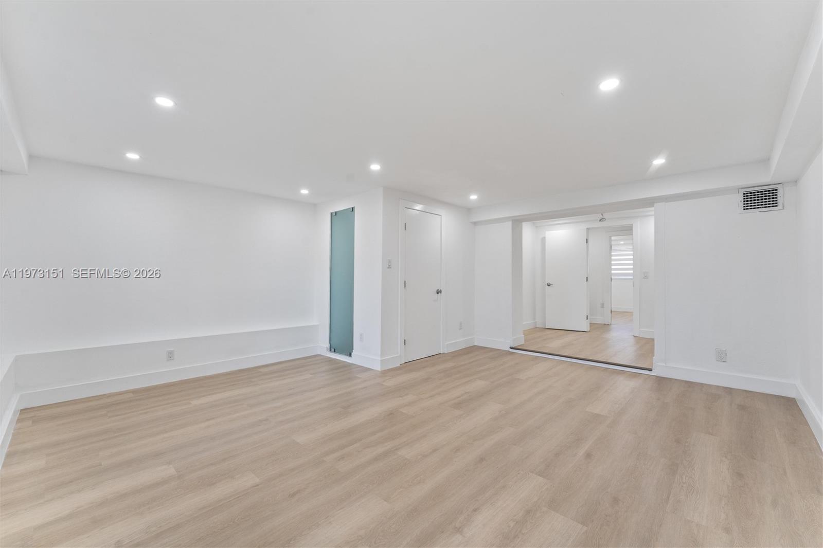 2548 Tortugas Ln