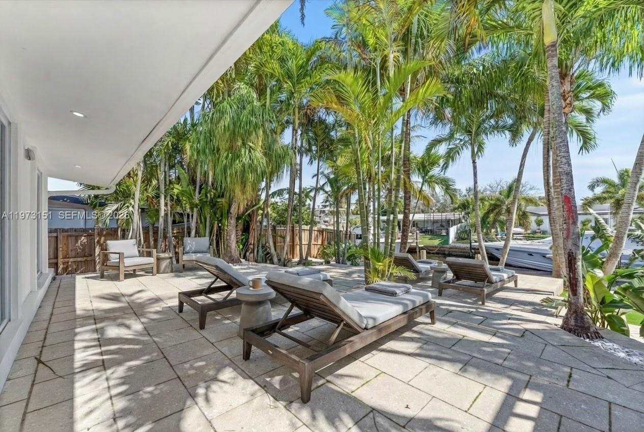 2548 Tortugas Ln