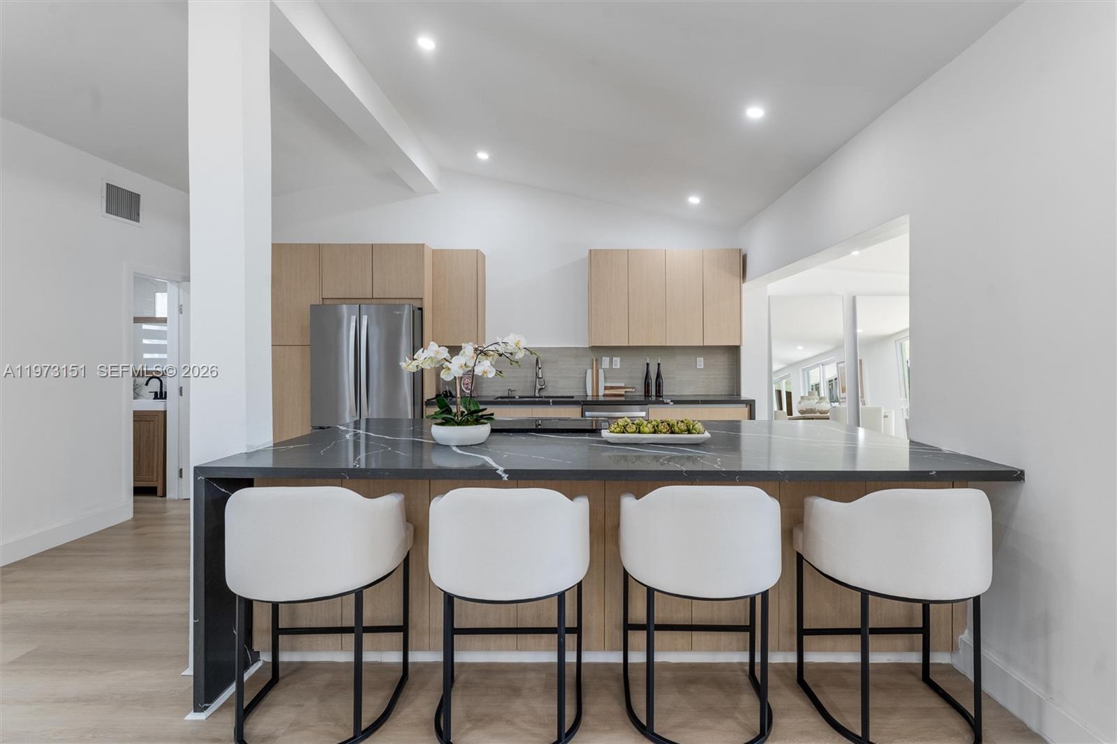2548 Tortugas Ln