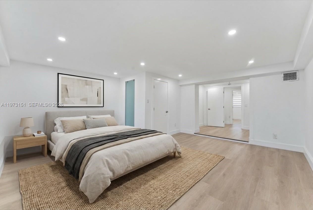 2548 Tortugas Ln