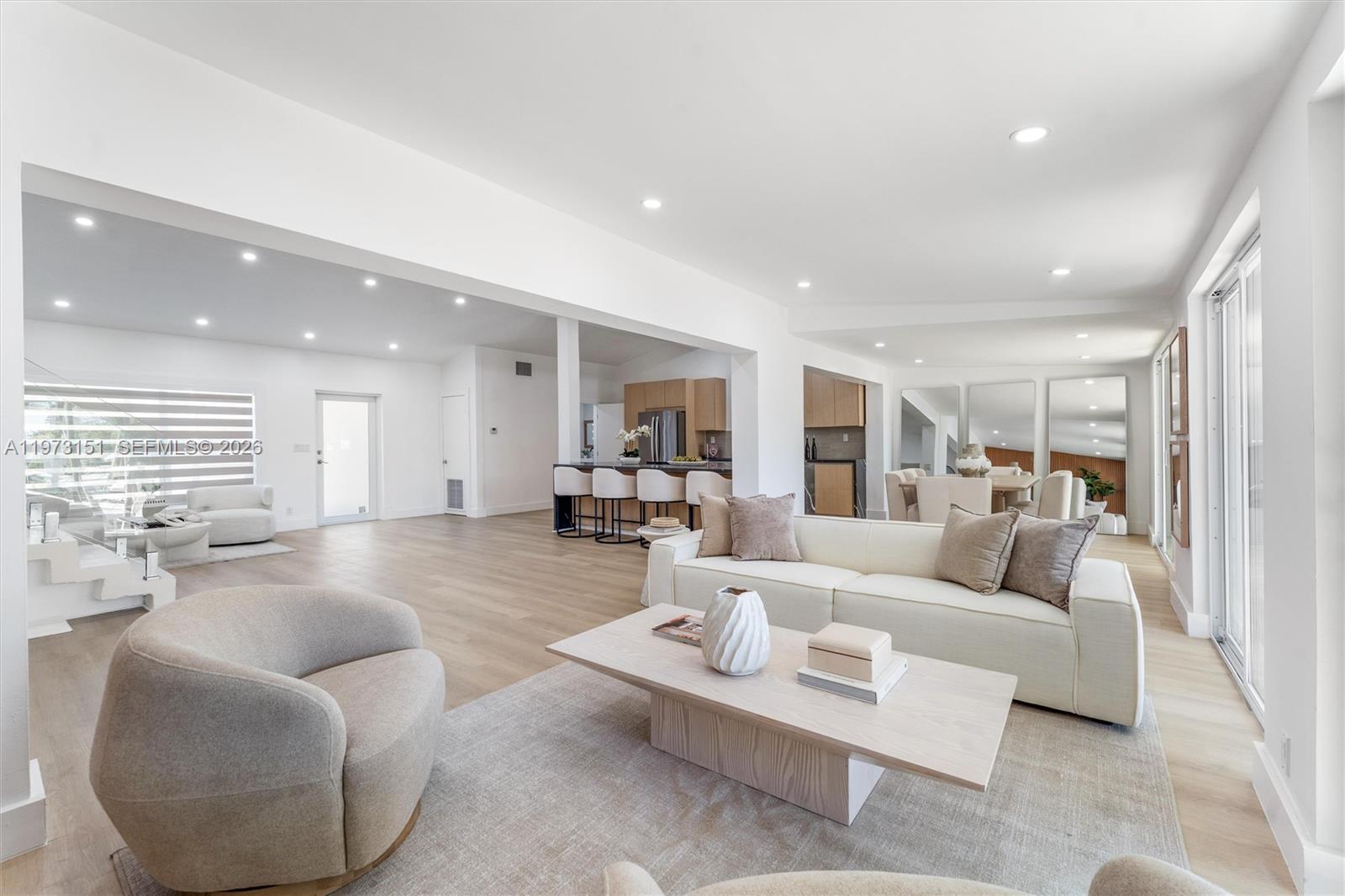 2548 Tortugas Ln