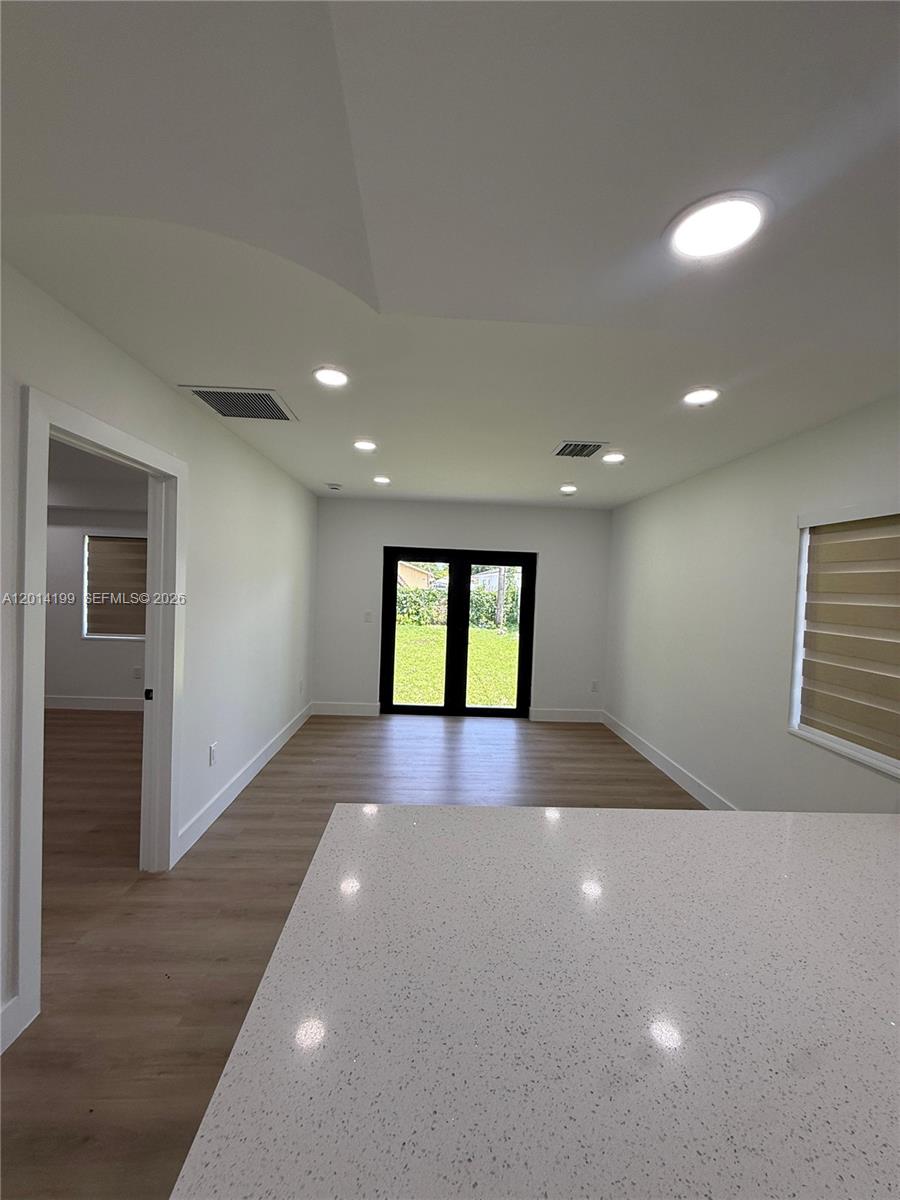 2951 NW 57th St