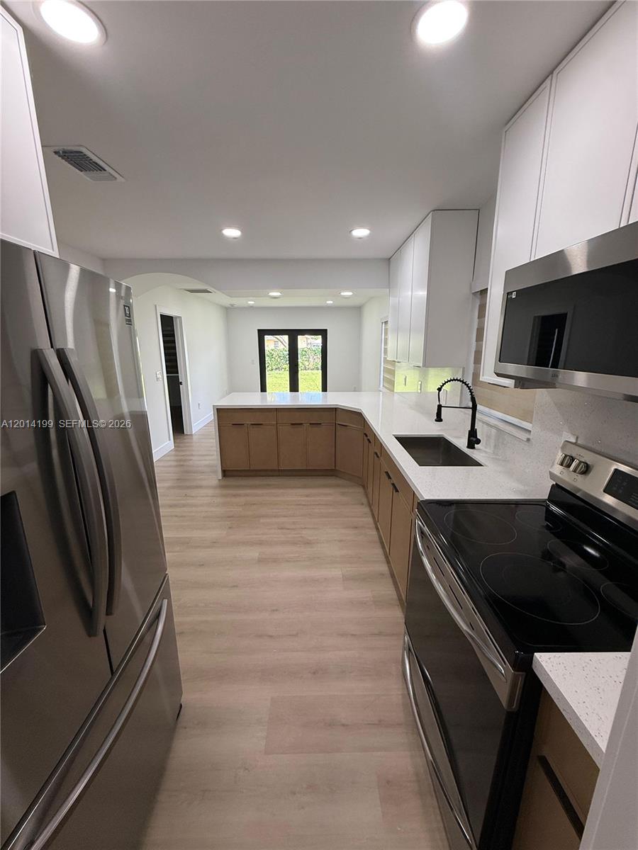 2951 NW 57th St