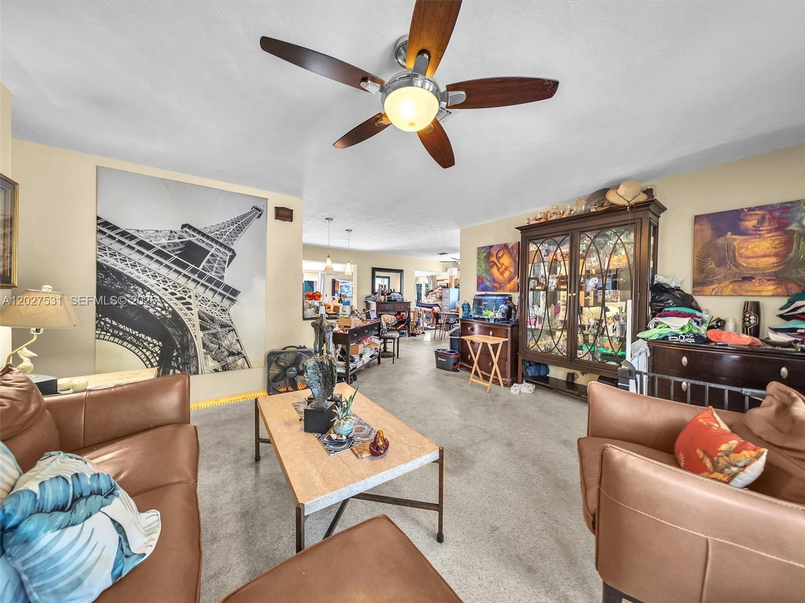 4321 NE 15th Ter