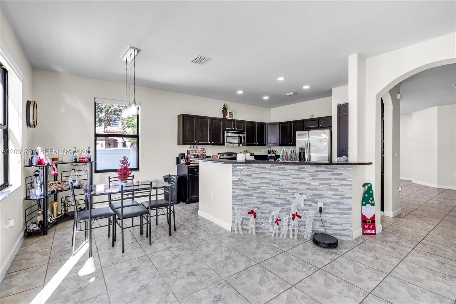 8894 W 34th Ave