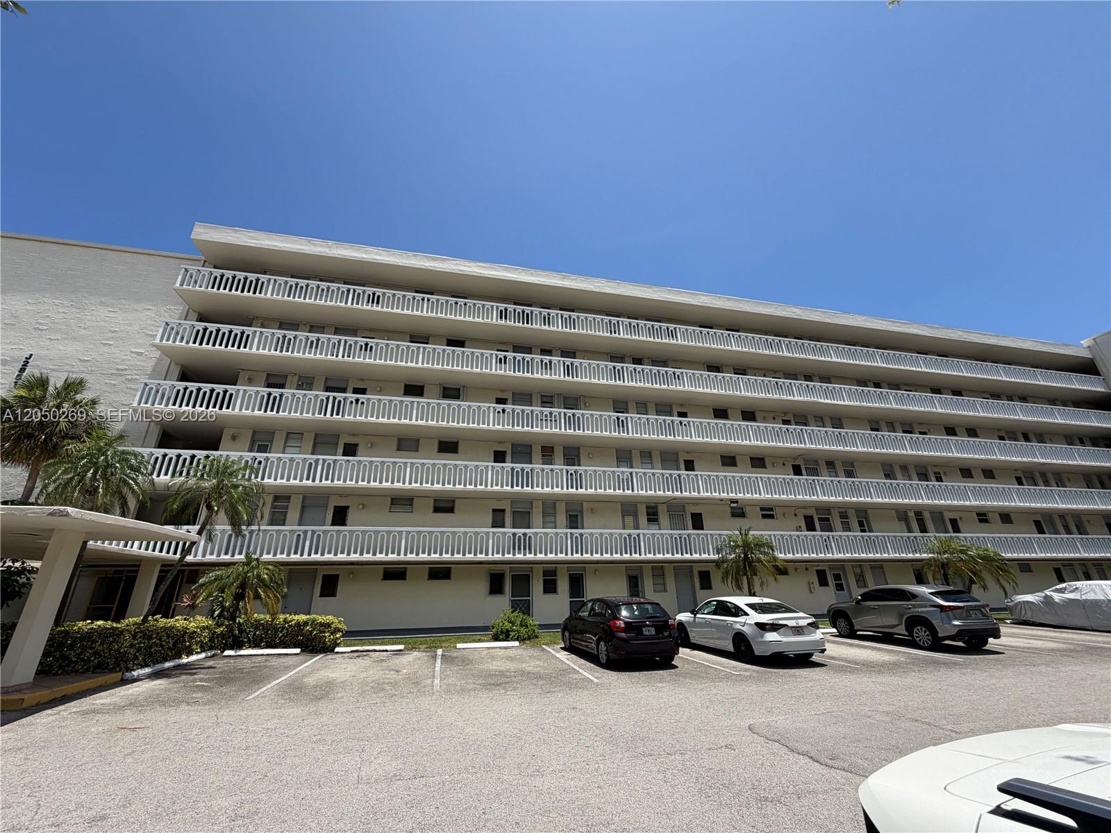2851 Leonard Dr # J511