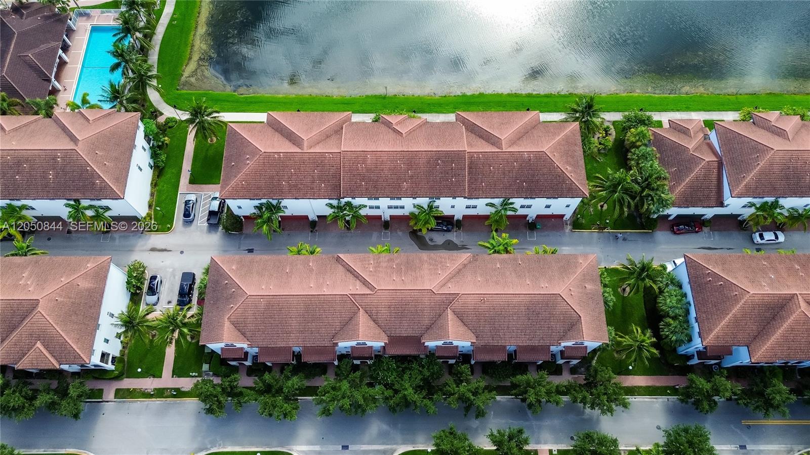 2828 SW 119th Way