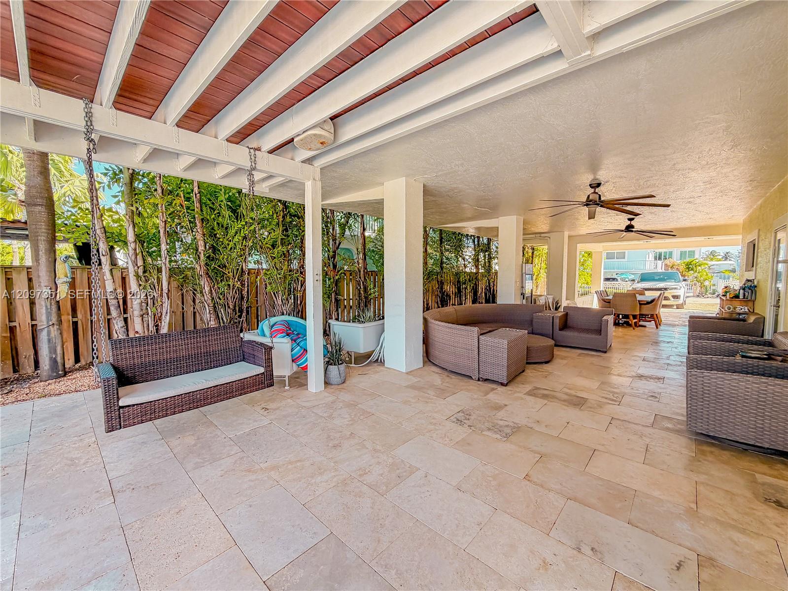 149 Harbor Dr