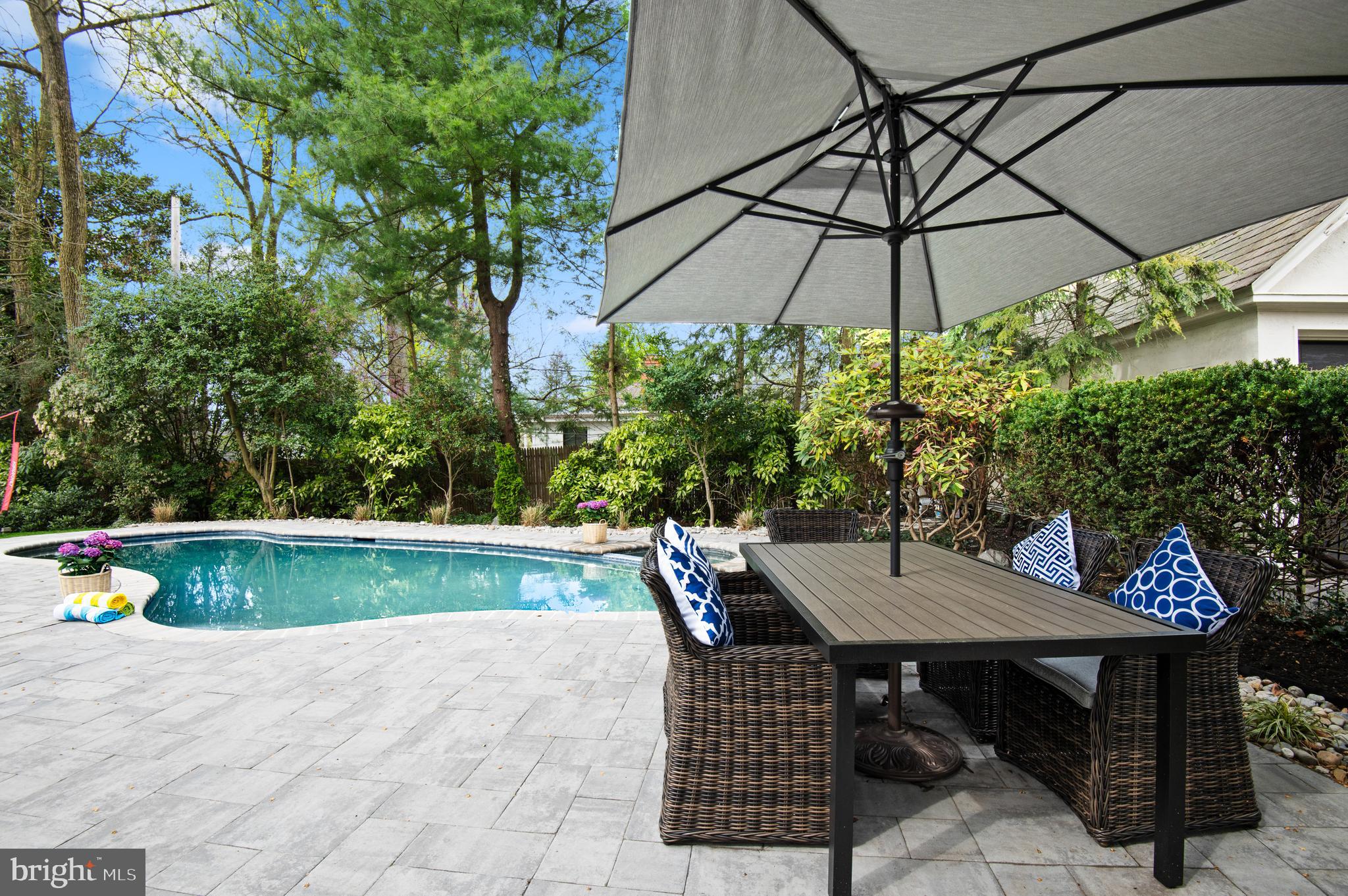 30 Whitfield Rd