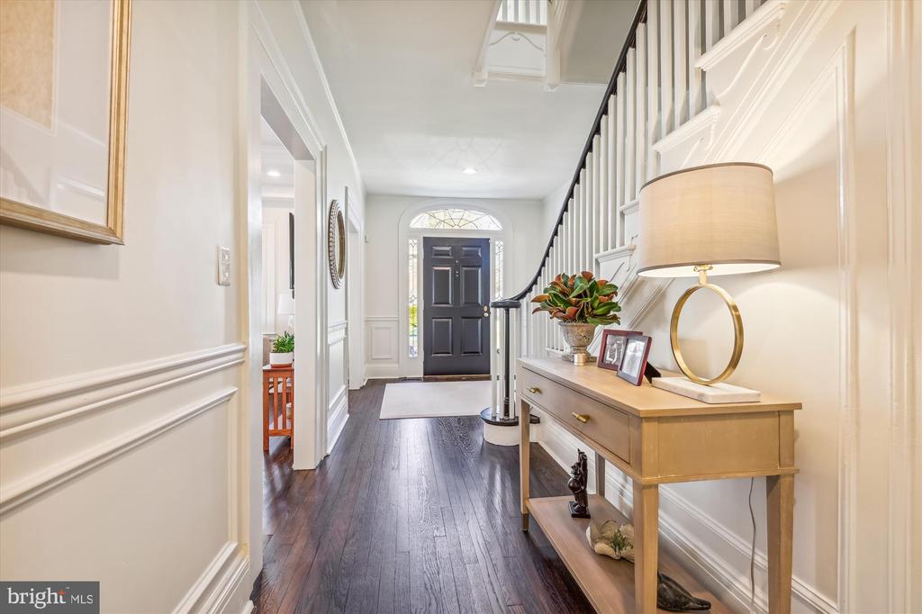 30 Whitfield Rd