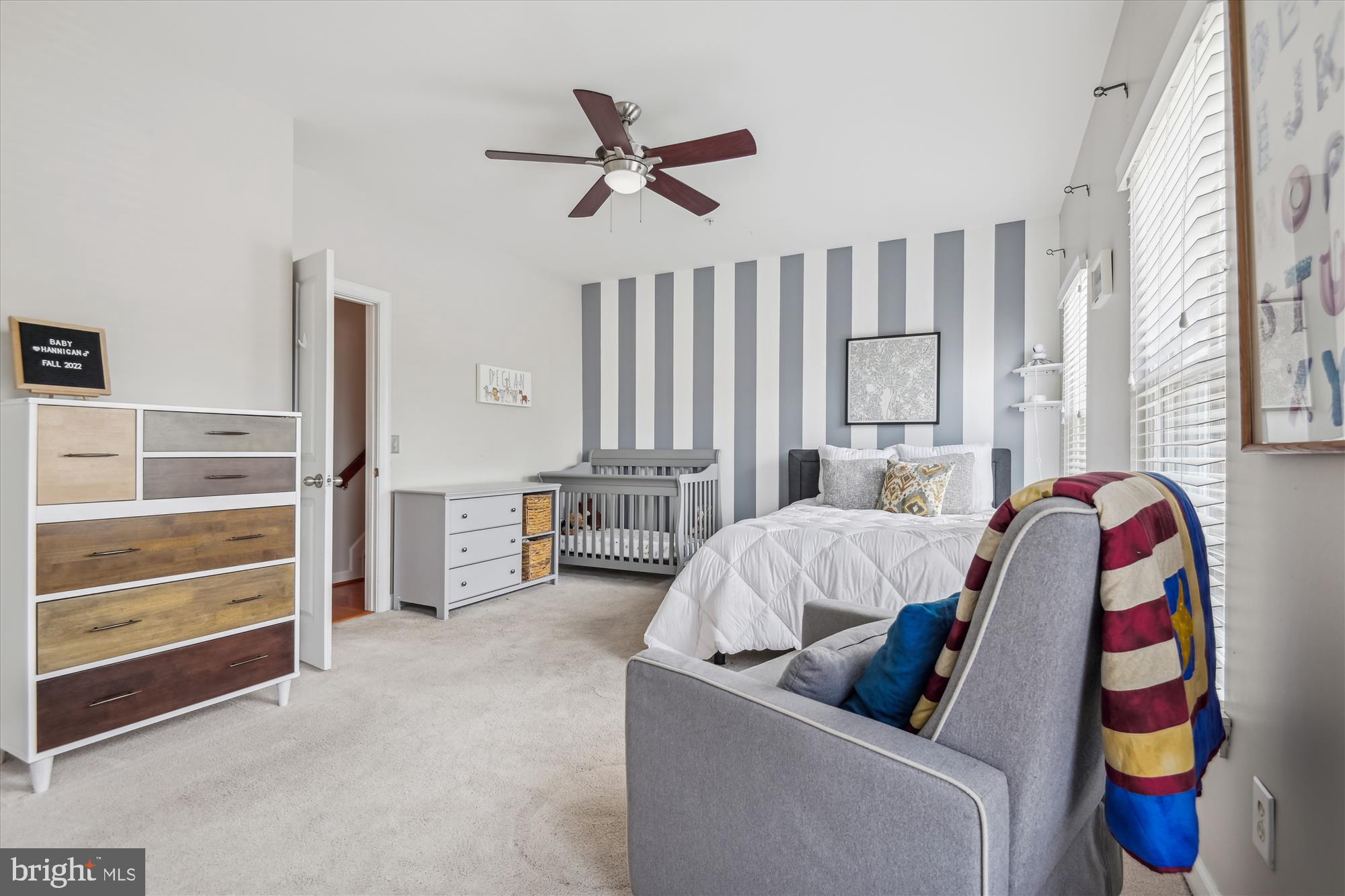 2342 Cambridge Walk