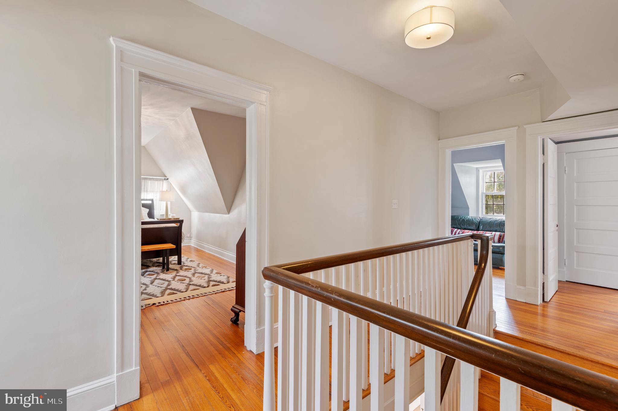 4334 N CHARLES STREET