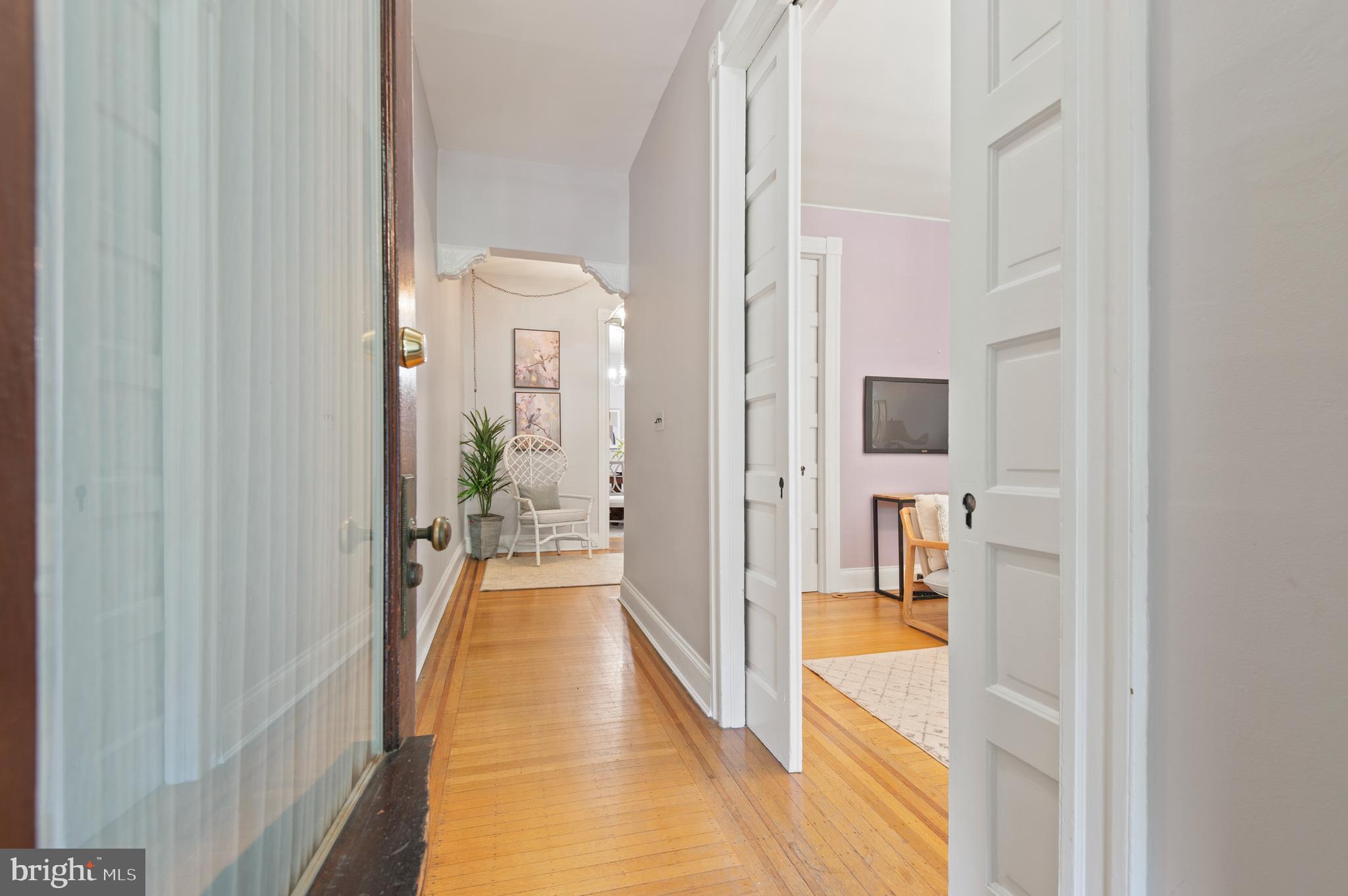 2838 SAINT PAUL STREET