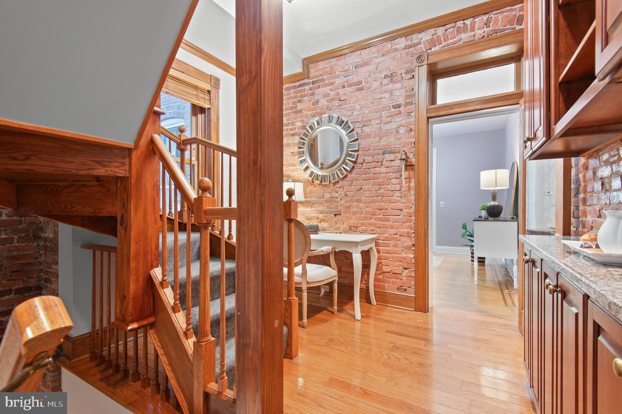 2838 SAINT PAUL STREET