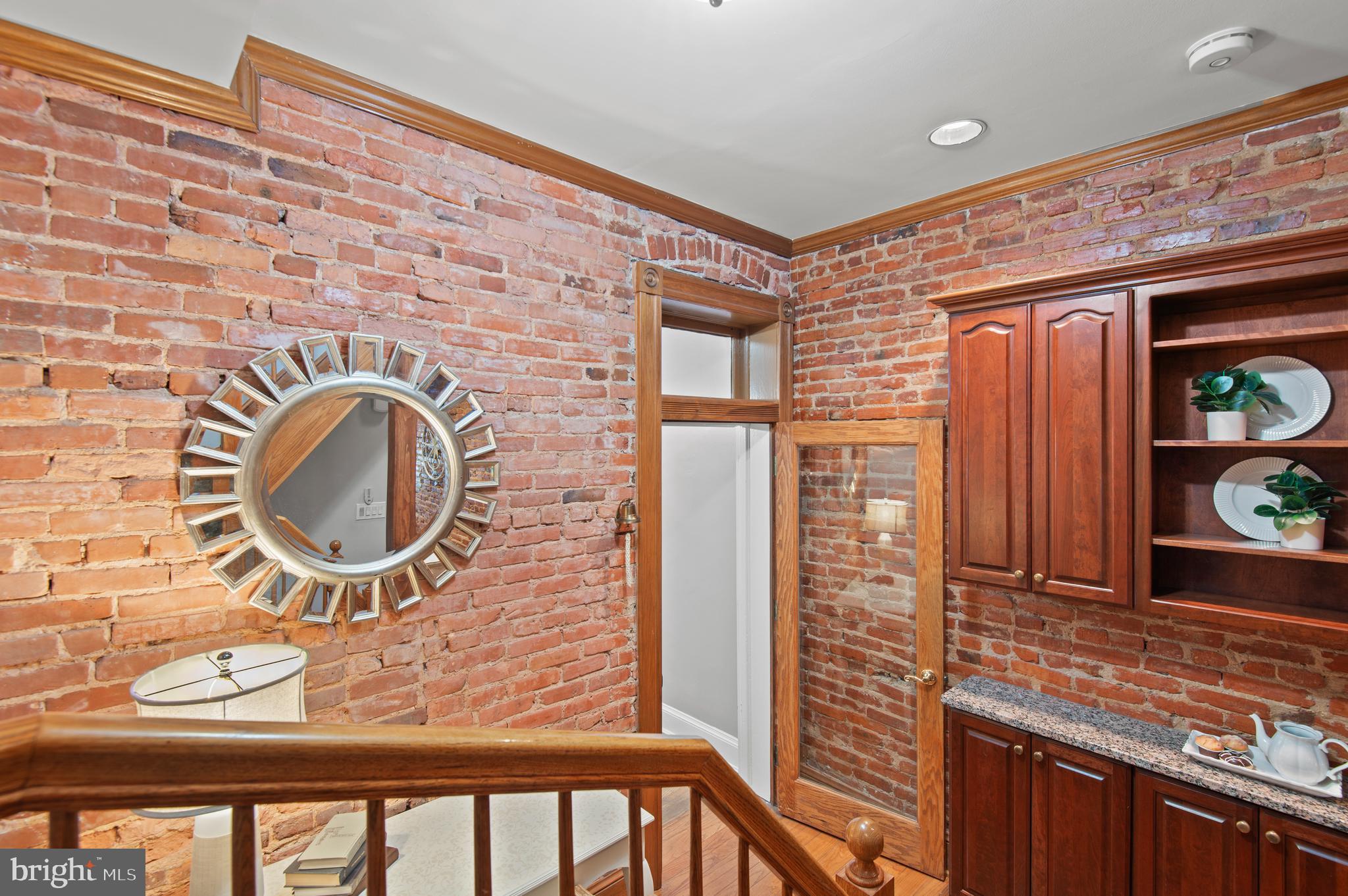 2838 SAINT PAUL STREET