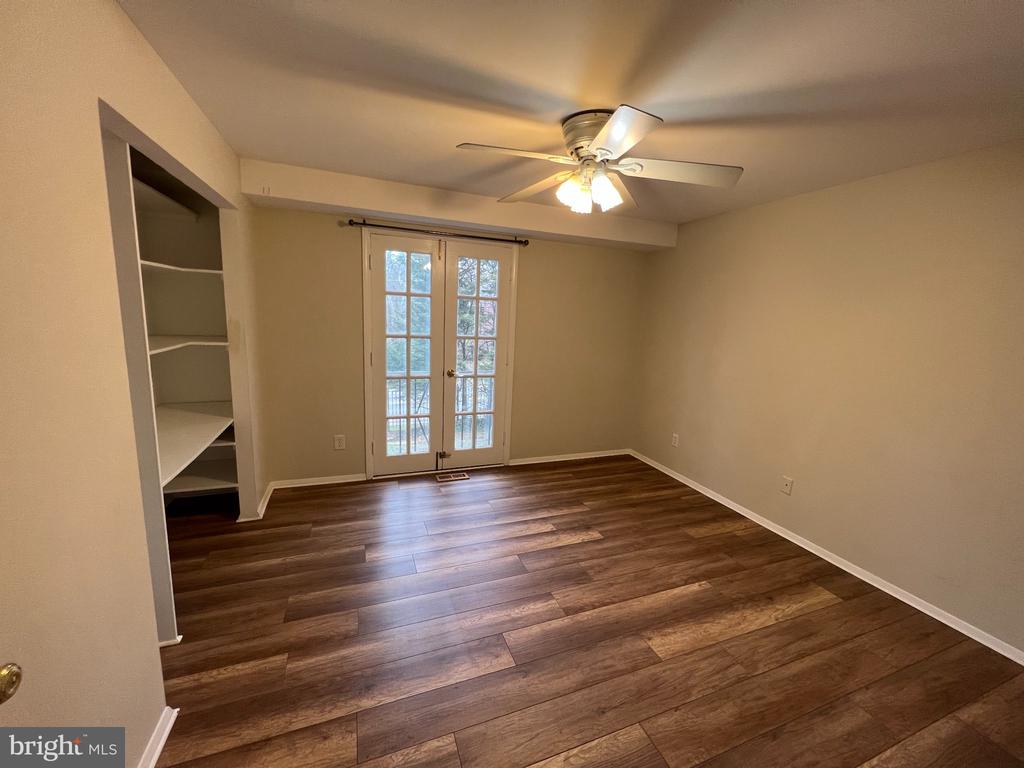 382 HOMELAND SOUTHWAY Unit: 2B