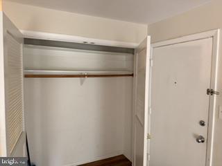 382 HOMELAND SOUTHWAY Unit: 2B