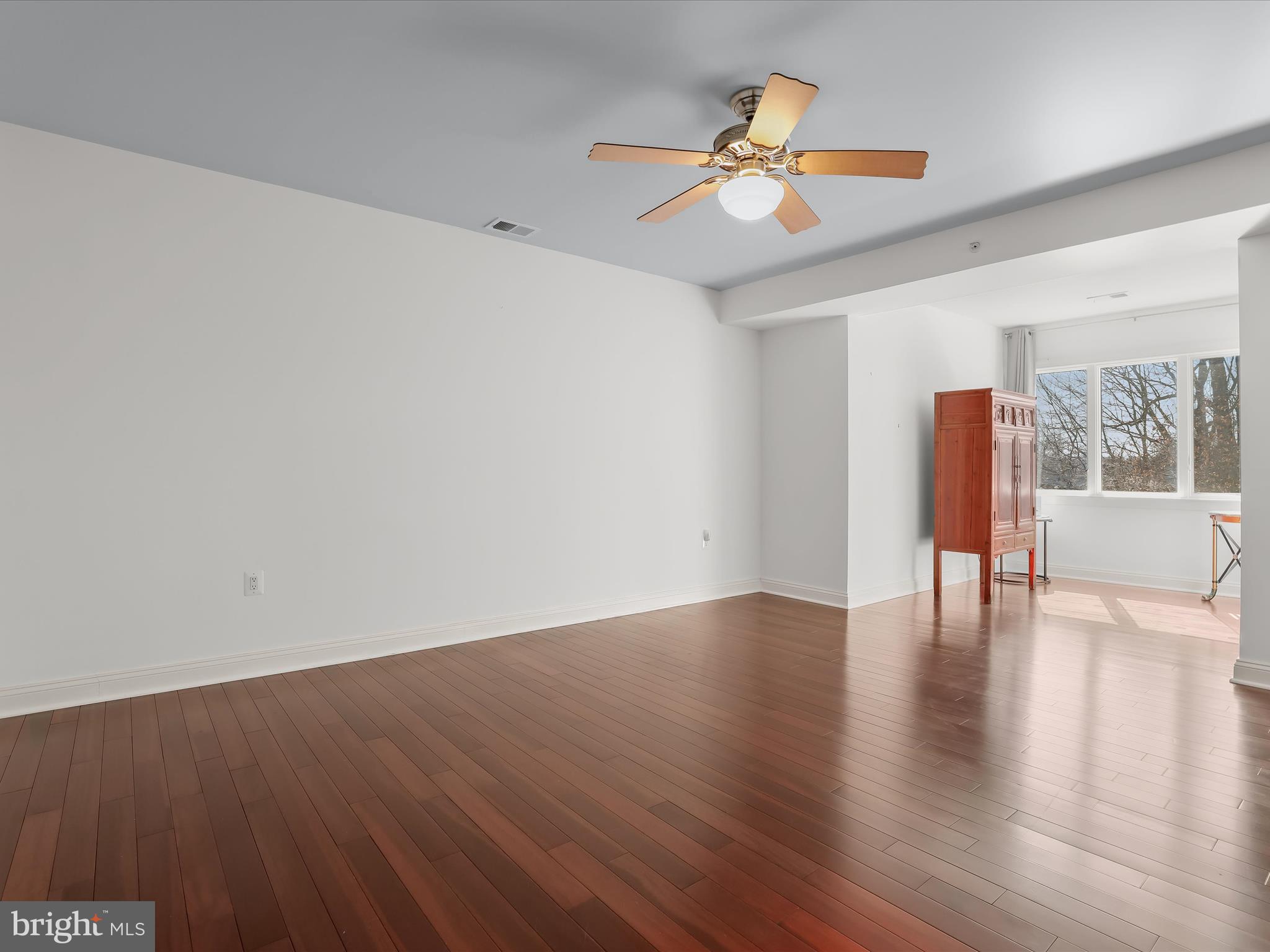 4 HARWICK COURT