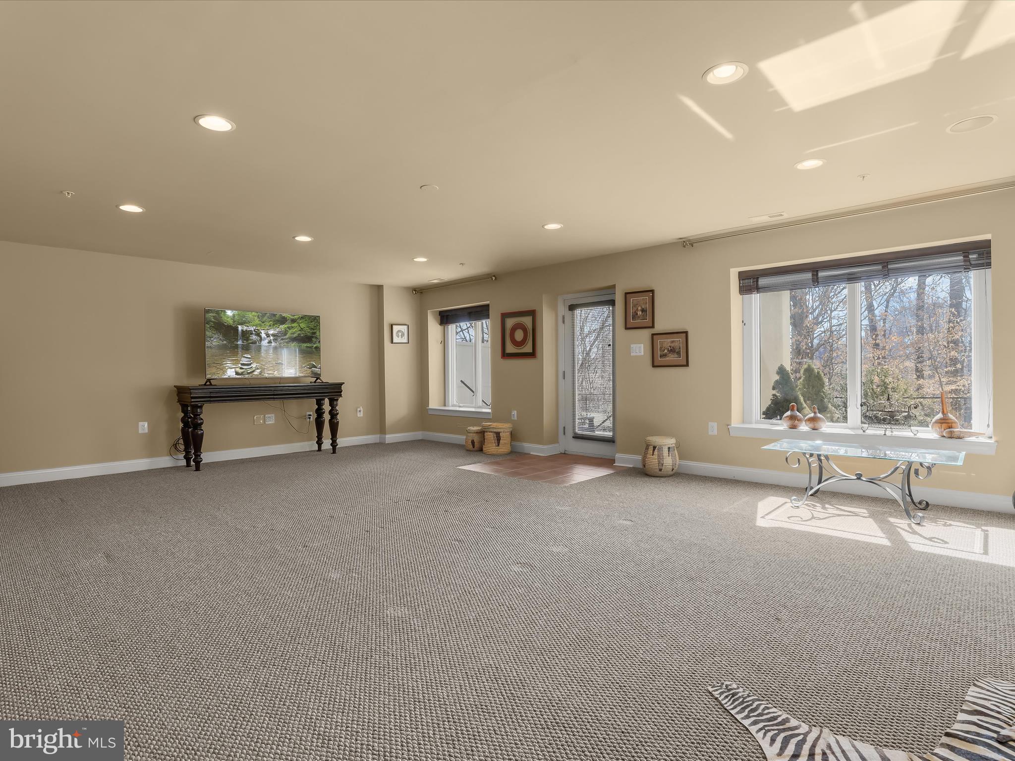 4 HARWICK COURT