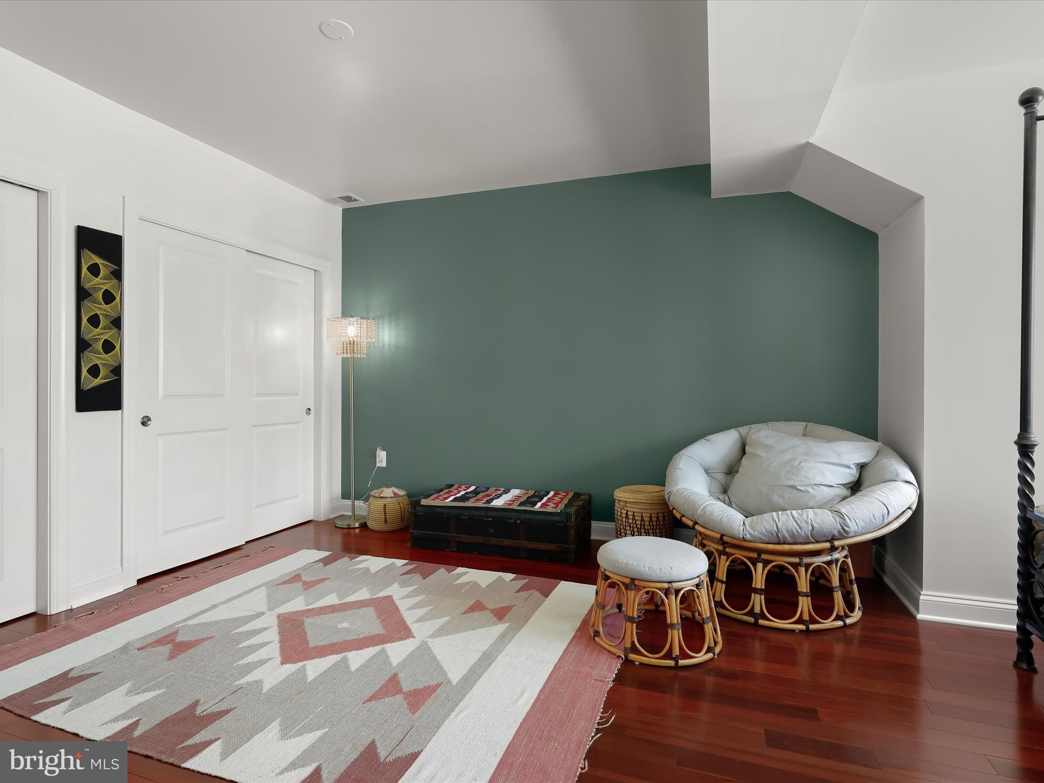4 HARWICK COURT