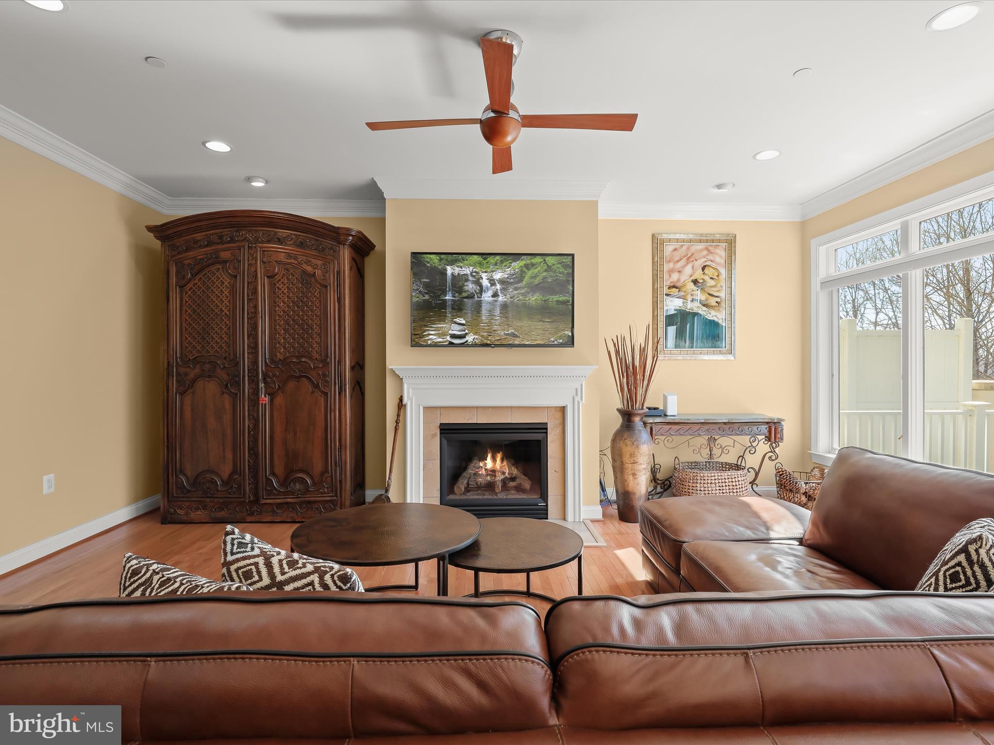 4 HARWICK COURT