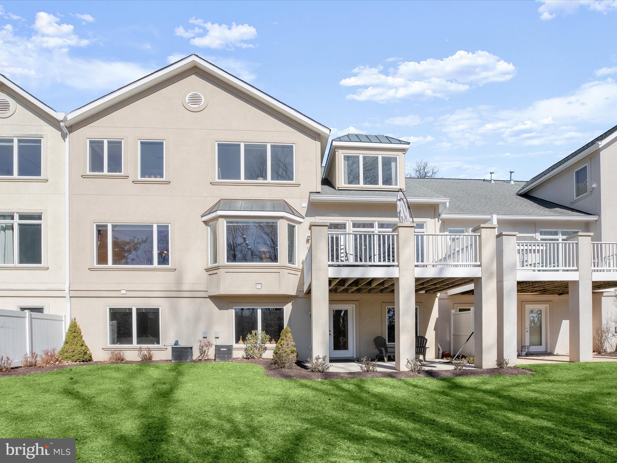 4 HARWICK COURT