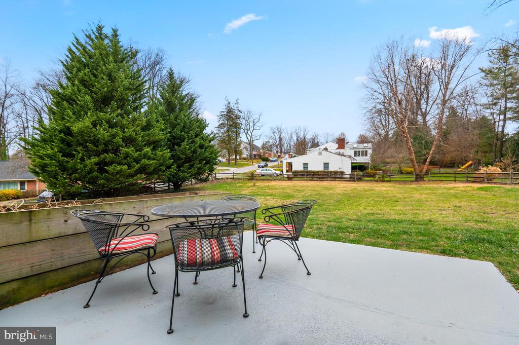 412 Range Rd