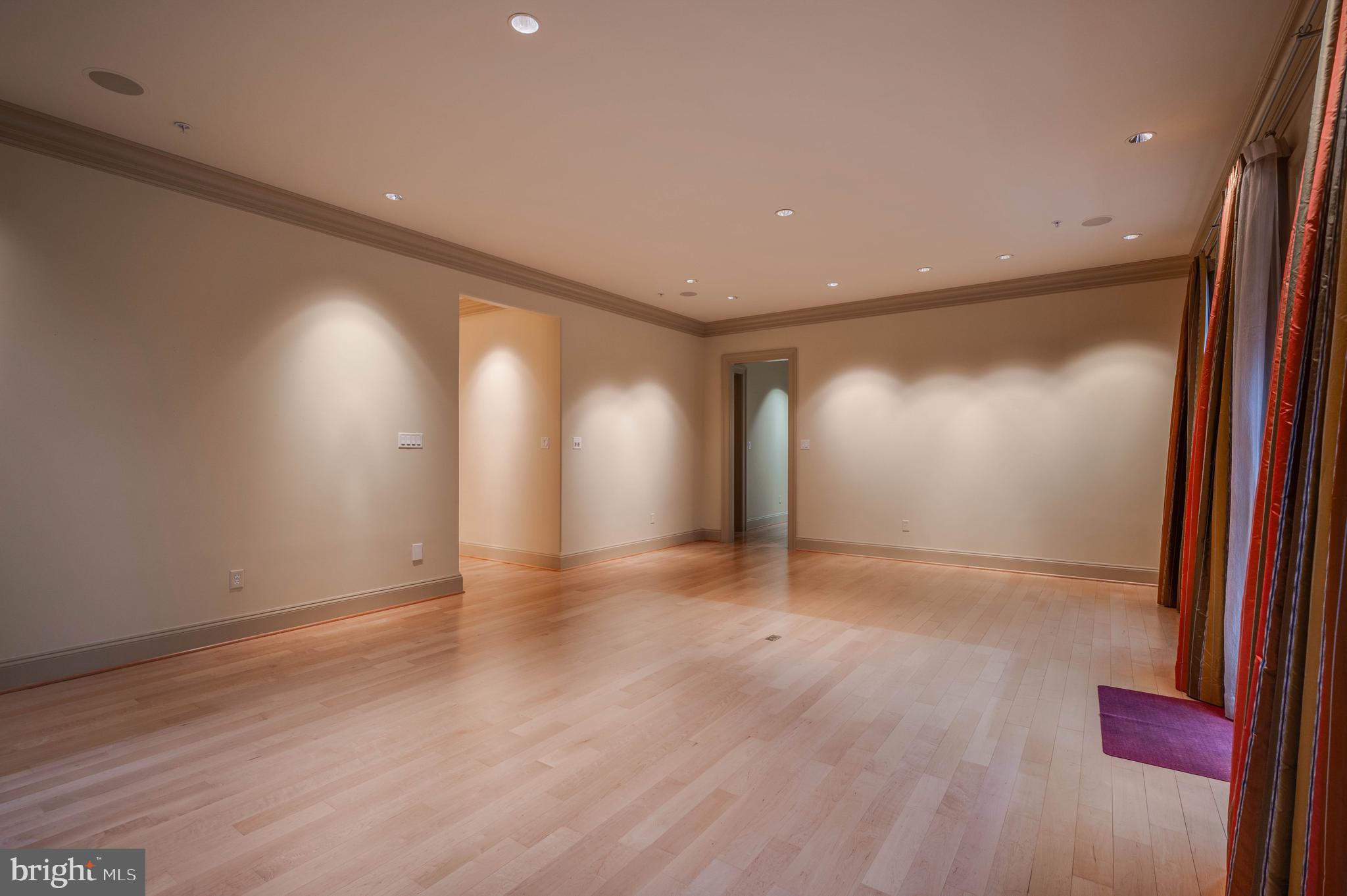 6507 ABBEY VIEW WAY 23