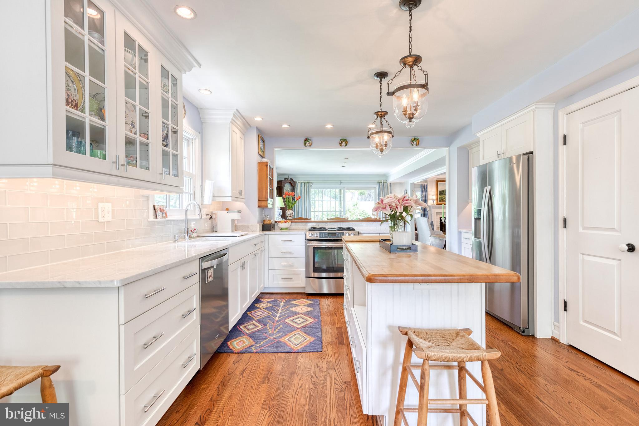 6621 WEYMOUTH COURT