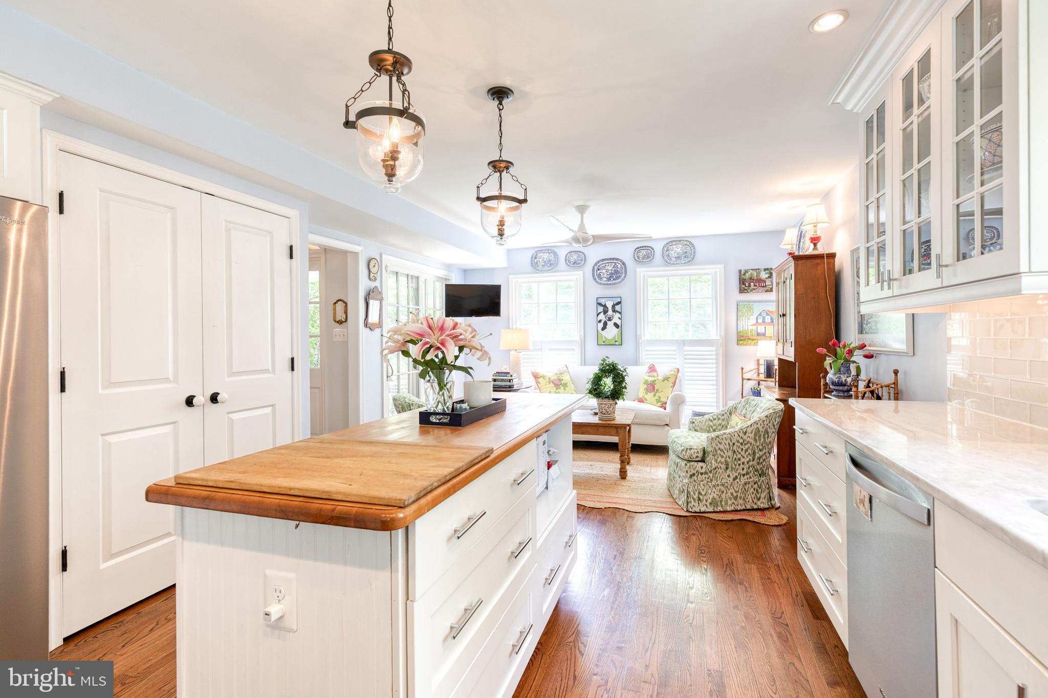 6621 WEYMOUTH COURT