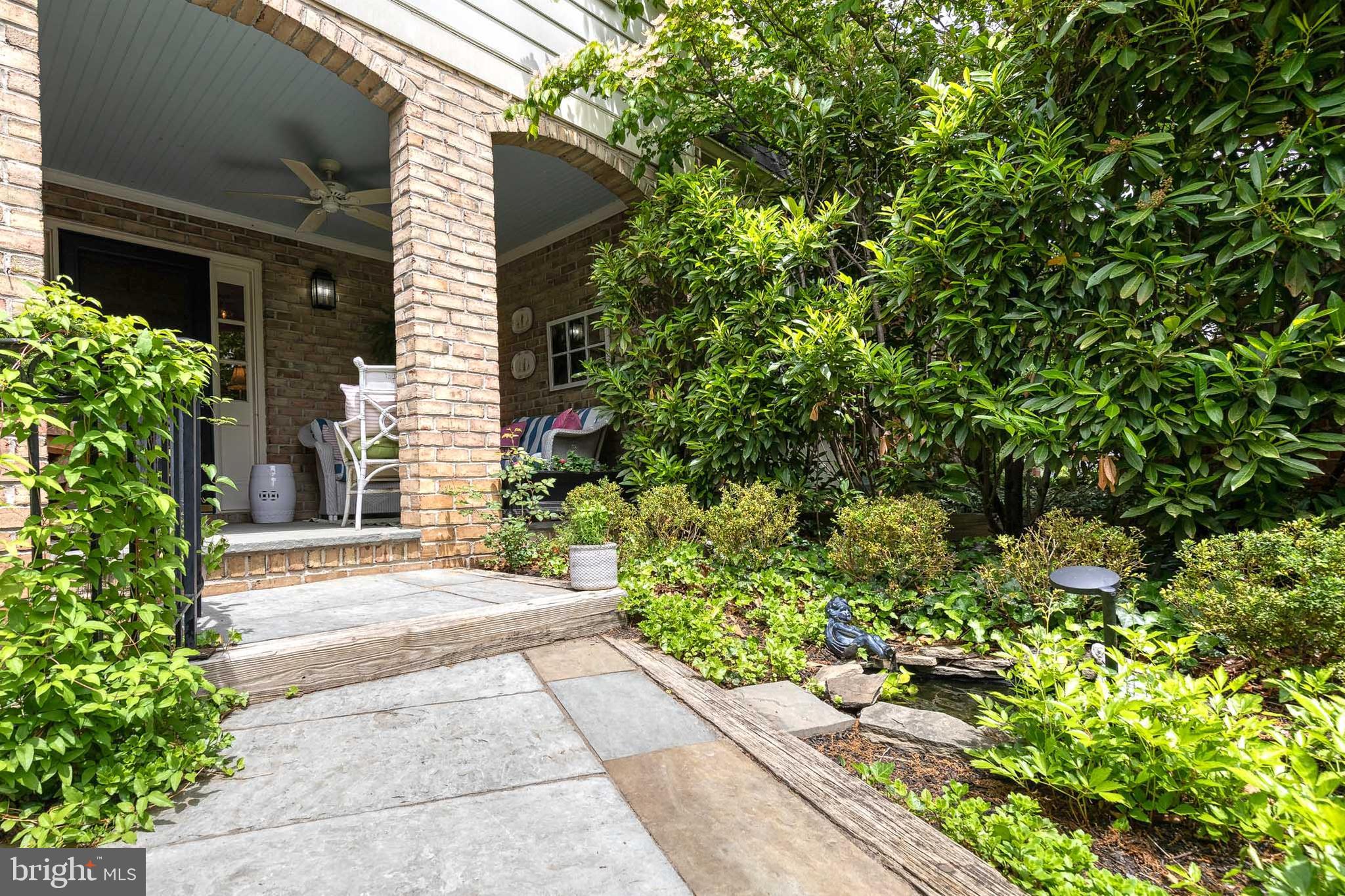 6621 WEYMOUTH COURT