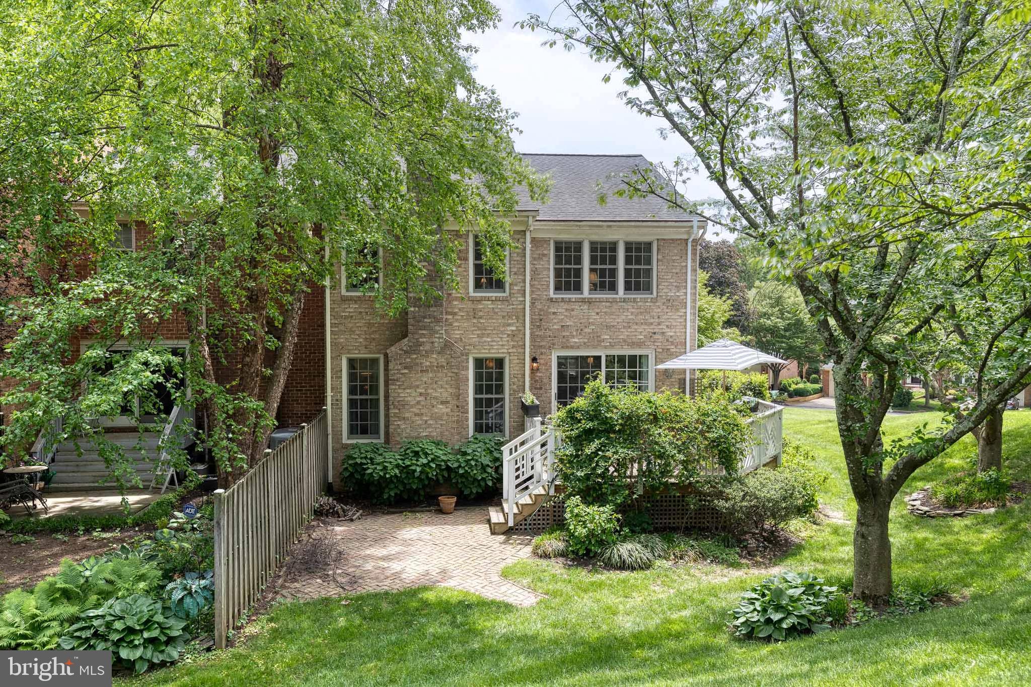 6621 WEYMOUTH COURT